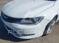 2015 Chrysler 200 фото