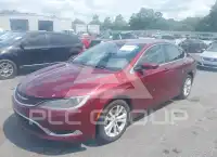 2015 Chrysler 200 фото