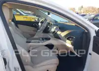 2015 Chrysler 200 фото