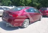 2015 Chrysler 200 фото
