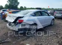 2015 Chrysler 200 фото