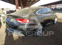 2015 Chrysler 200 фото