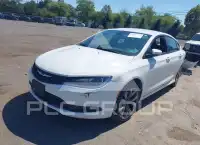 2015 Chrysler 200 фото