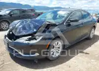 2015 Chrysler 200 фото