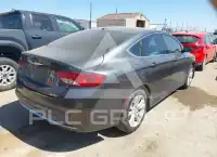 2015 Chrysler 200 фото