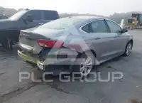 2015 Chrysler 200 фото
