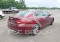 2015 Chrysler 200 фото