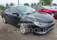 2015 Chrysler 200 photo