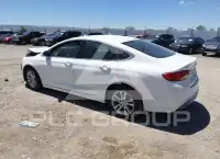 2015 Chrysler 200 фото