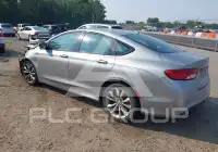 2015 Chrysler 200 фото