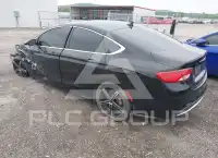 2015 Chrysler 200 photo