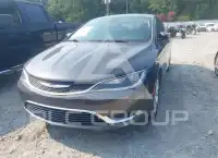 2015 Chrysler 200 photo