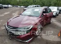 2015 Chrysler 200 photo