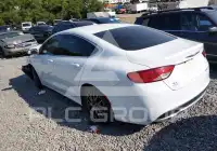 2015 Chrysler 200 фото