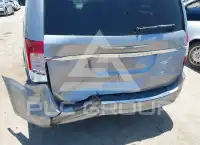 2015 Chrysler TOWN & COUNTRY photo