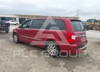 2015 Chrysler TOWN & COUNTRY фото