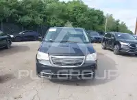 2015 Chrysler TOWN & COUNTRY фото