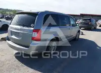2015 Chrysler TOWN & COUNTRY фото