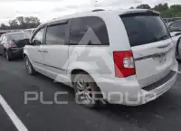 2015 Chrysler TOWN & COUNTRY фото