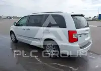 2015 Chrysler TOWN & COUNTRY фото