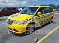 2015 Chrysler TOWN & COUNTRY photo