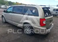 2015 Chrysler TOWN & COUNTRY фото