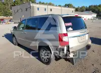 2015 Chrysler TOWN & COUNTRY фото