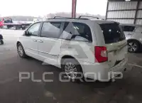 2015 Chrysler TOWN & COUNTRY фото