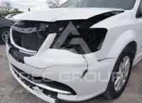 2015 Chrysler TOWN & COUNTRY фото