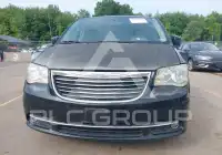 2015 Chrysler TOWN & COUNTRY photo