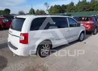 2015 Chrysler TOWN & COUNTRY фото