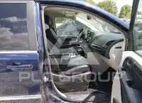 2015 Chrysler TOWN & COUNTRY photo