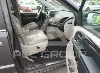 2015 Chrysler TOWN & COUNTRY фото