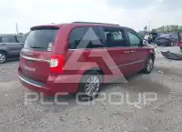 2015 Chrysler TOWN & COUNTRY фото