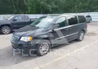 2015 Chrysler TOWN & COUNTRY фото