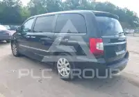 2015 Chrysler TOWN & COUNTRY photo