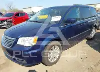 2015 Chrysler TOWN & COUNTRY фото