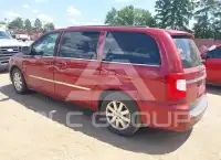 2015 Chrysler TOWN & COUNTRY фото