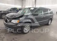 2015 Chrysler TOWN & COUNTRY фото