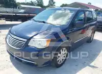 2015 Chrysler TOWN & COUNTRY фото