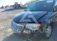 2015 Chrysler TOWN & COUNTRY photo