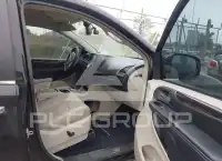 2015 Chrysler TOWN & COUNTRY фото