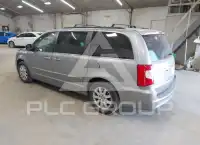 2015 Chrysler TOWN & COUNTRY фото