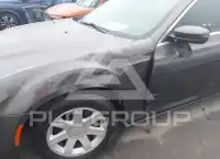 2015 Chrysler 300 photo