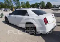 2015 Chrysler 300 photo