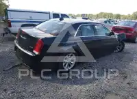 2015 Chrysler 300 photo