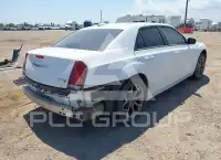 2015 Chrysler 300 фото
