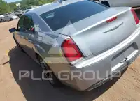2015 Chrysler 300 фото