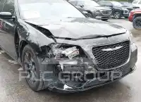 2015 Chrysler 300 фото