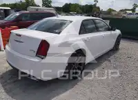 2015 Chrysler 300 фото